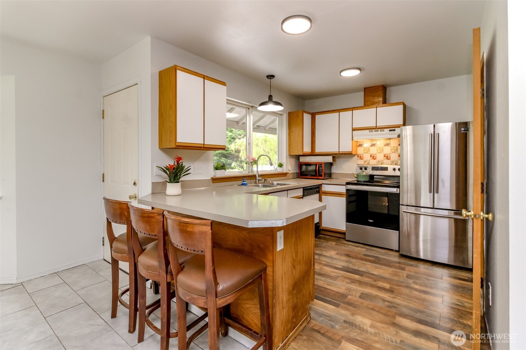 624 SE Pine Road , Port Orchard, WA 98367
