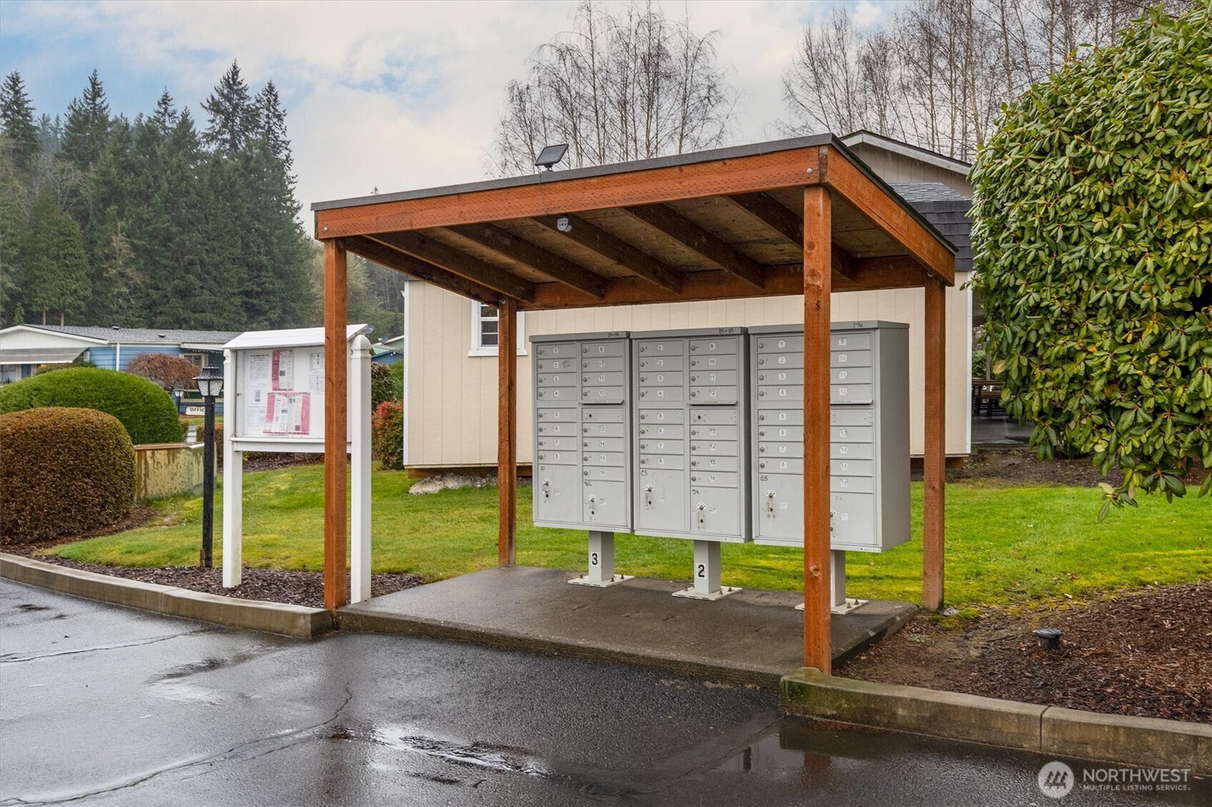 1965 Westside Highway #87, Kelso, WA 98626