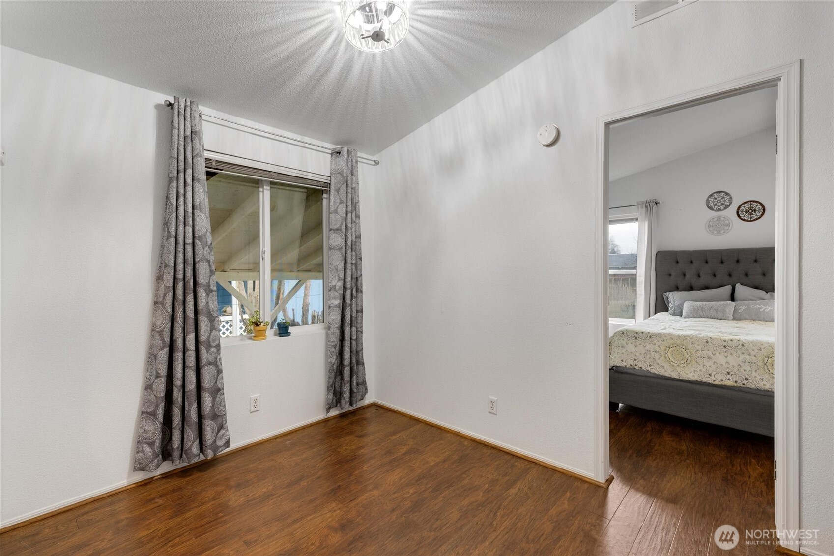 1965 Westside Highway #87, Kelso, WA 98626