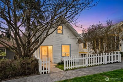 4135 36th Ave SW, Seattle, WA 98126