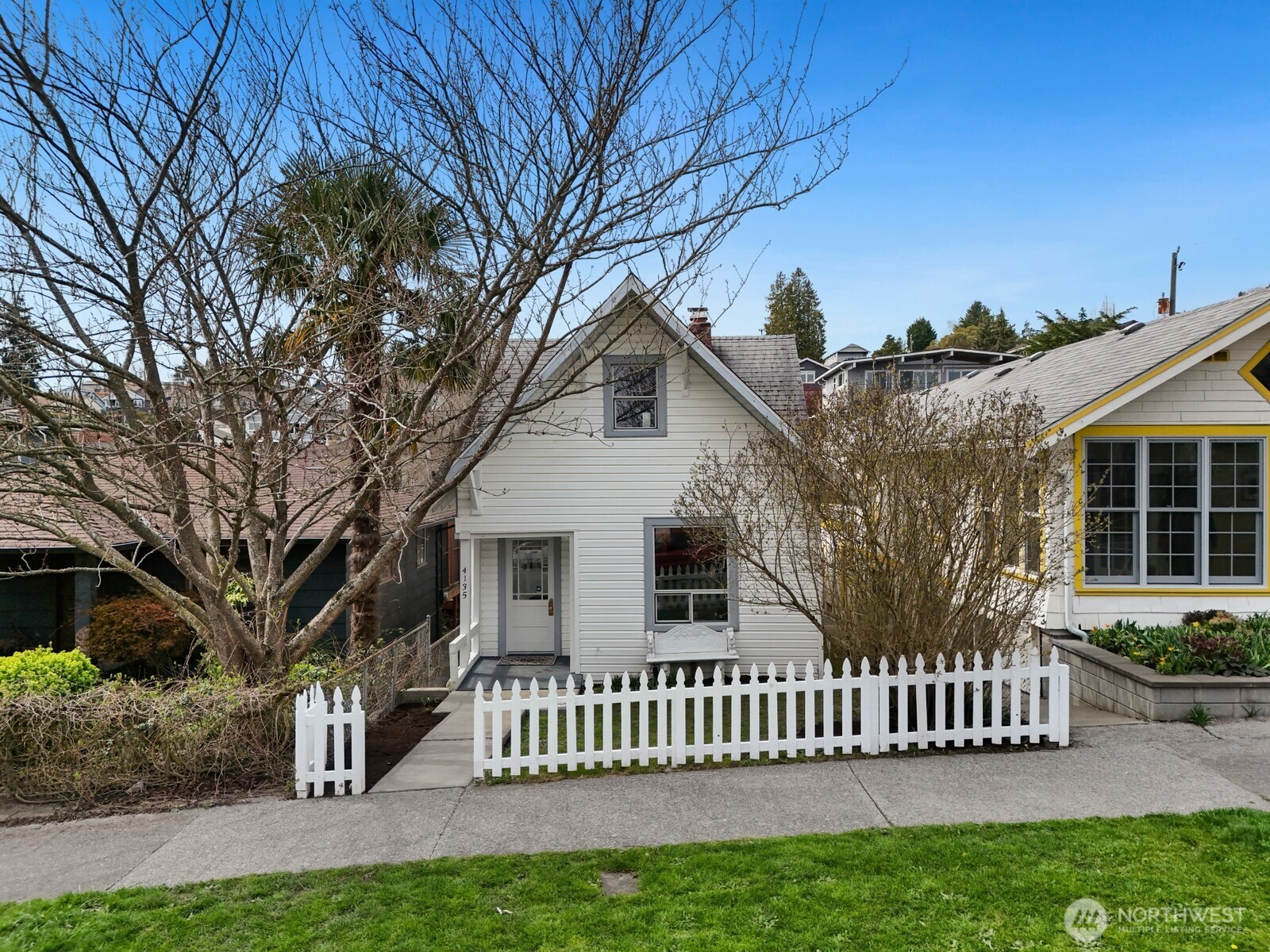 4135 36th Ave SW, Seattle, WA 98126