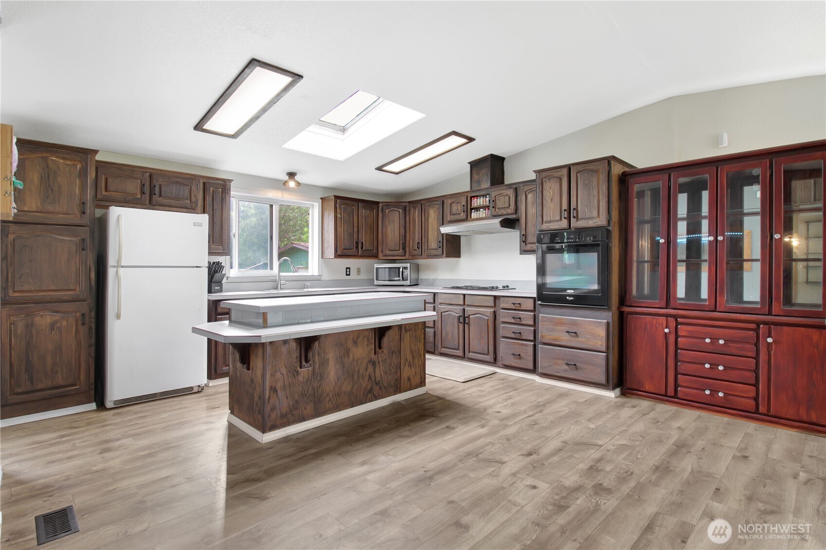 31113 W Whitehorse Drive , Arlington, WA 98223