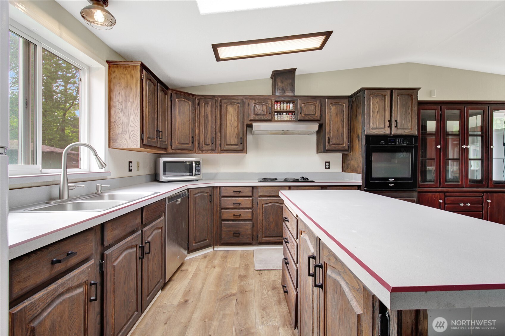 31113 W Whitehorse Drive , Arlington, WA 98223