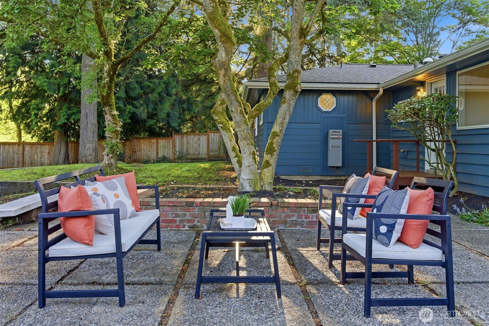 6123 NE 185th Street , Kenmore, WA 98028