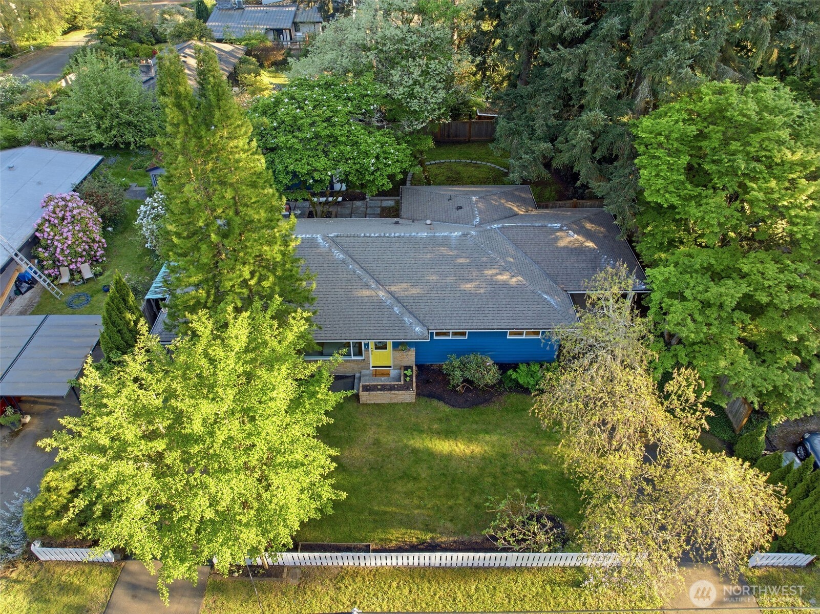 6123 NE 185th Street , Kenmore, WA 98028