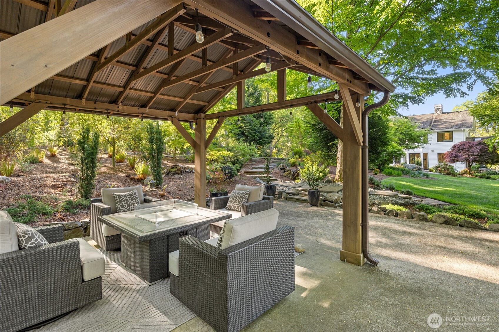 3907 259th Way NE, Redmond, WA 98053