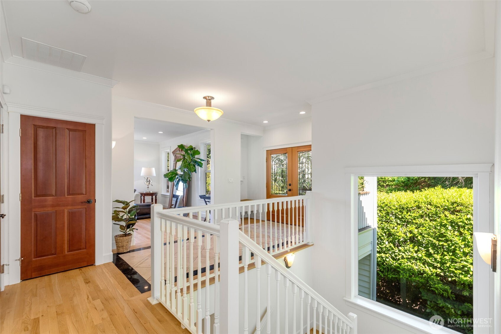 801 W Barrett Street , Seattle, WA 98119