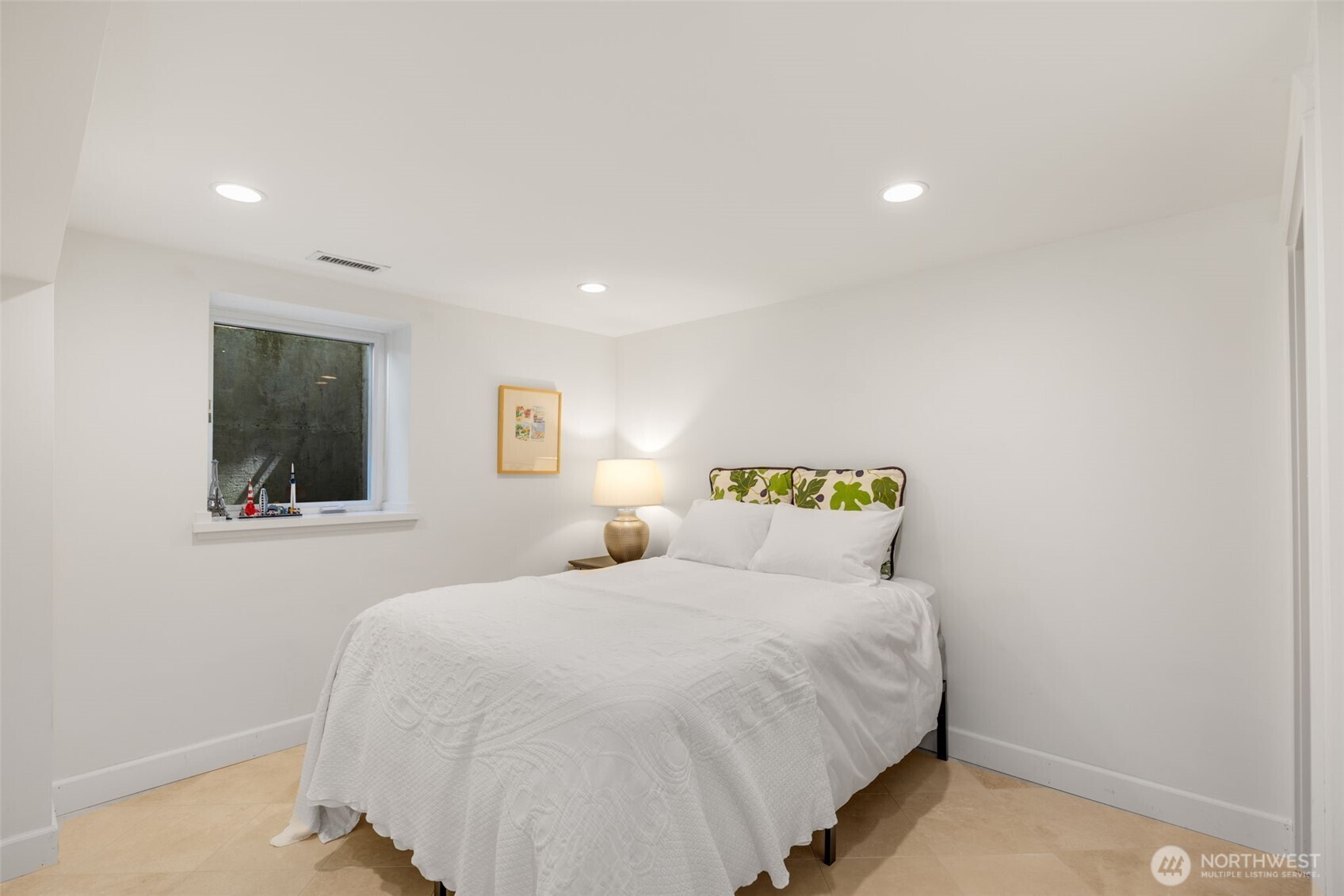 801 W Barrett Street , Seattle, WA 98119