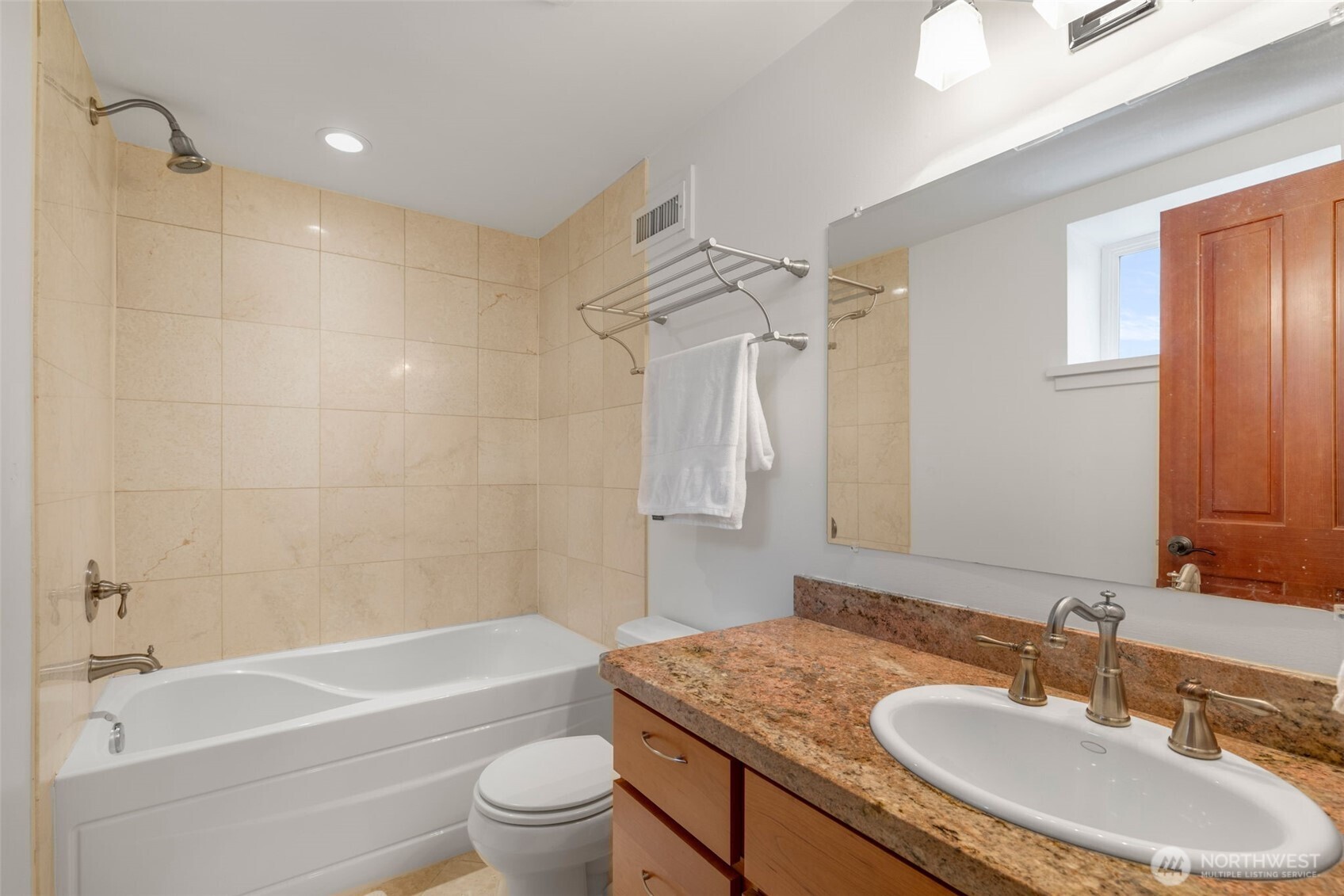 801 W Barrett Street , Seattle, WA 98119
