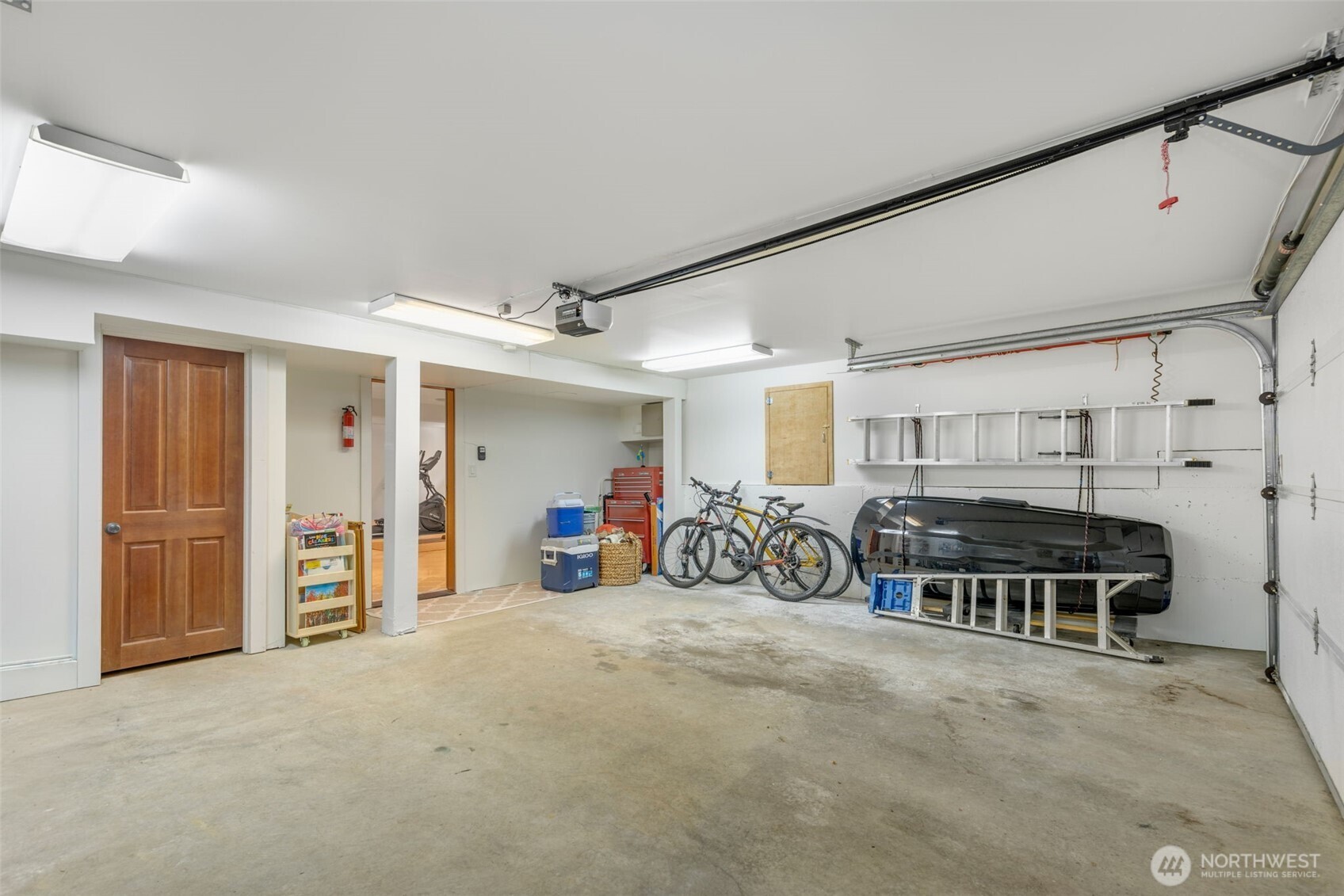 801 W Barrett Street , Seattle, WA 98119