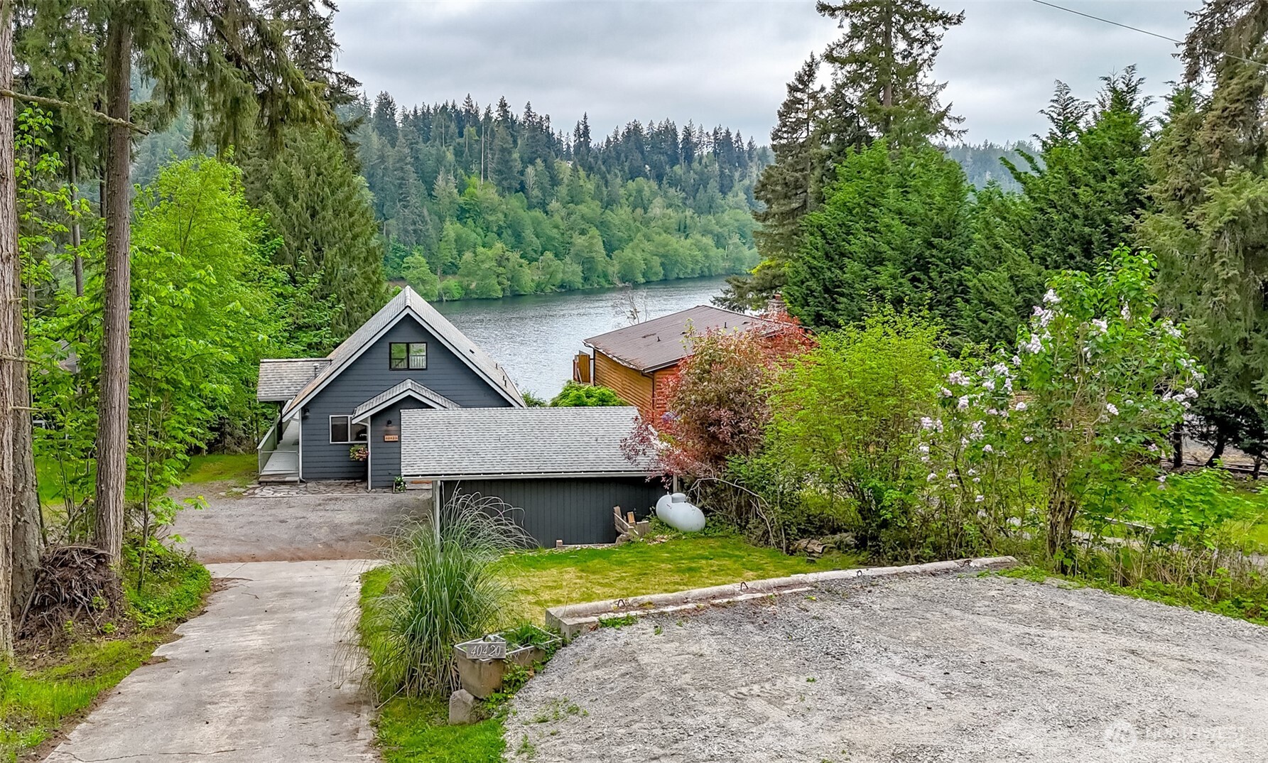 40420 Ski Park Rd E, Eatonville, WA 98328