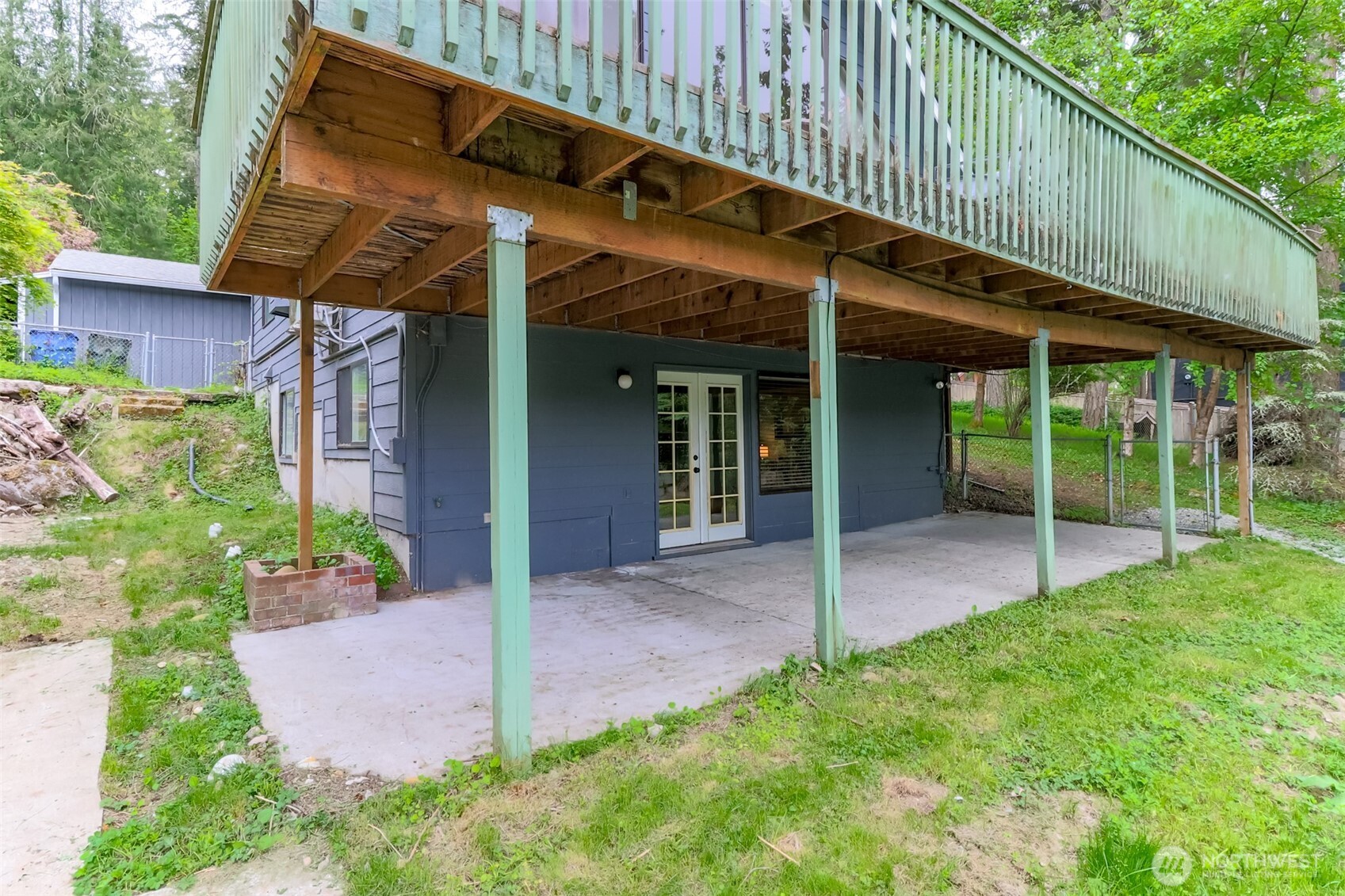 40420 Ski Park Rd E, Eatonville, WA 98328