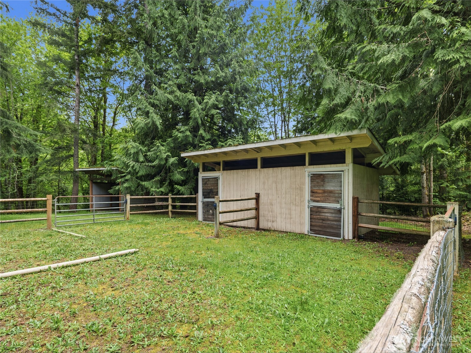 24214 SE 18th Place , Sammamish, WA 98075