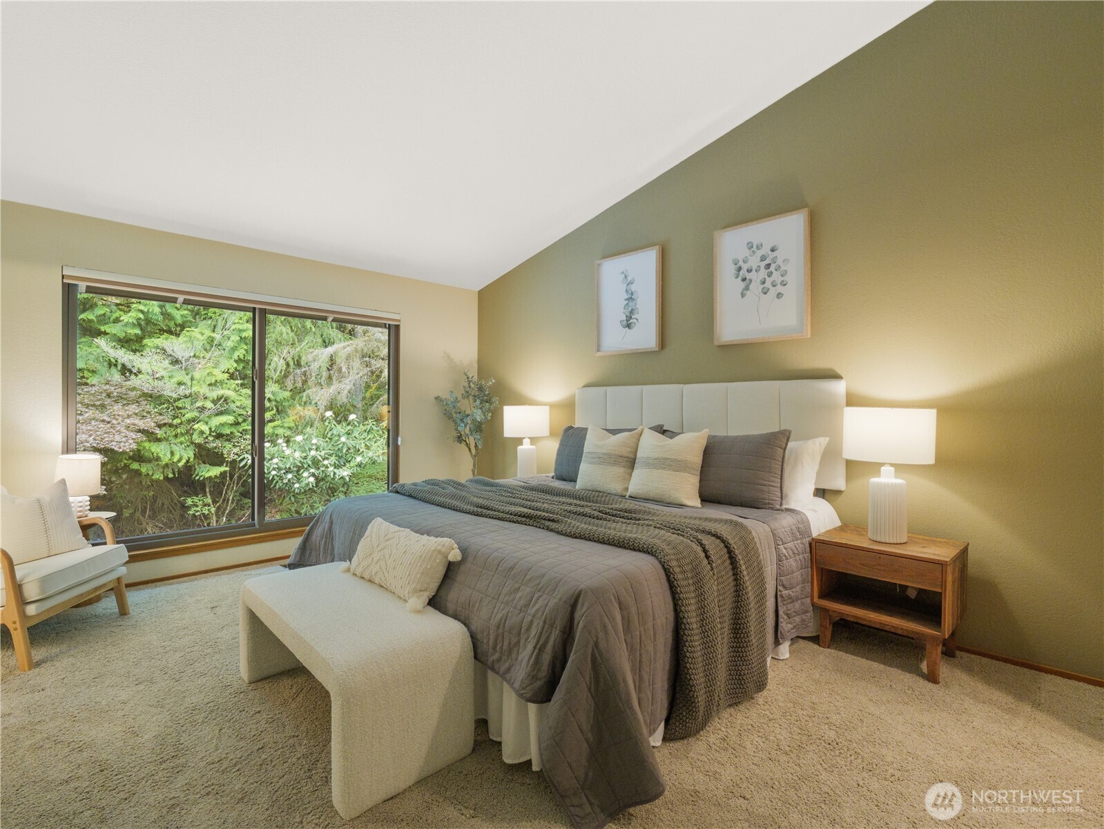 24214 SE 18th Place , Sammamish, WA 98075