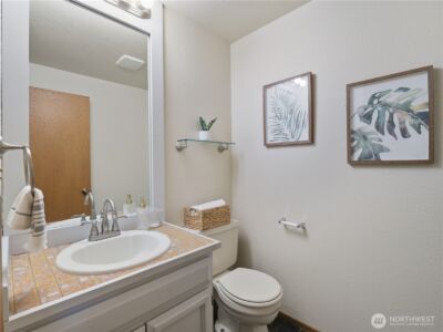 24214 SE 18th Place , Sammamish, WA 98075 - Photo 34
