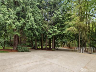 24214 SE 18th Place , Sammamish, WA 98075 - Photo 5