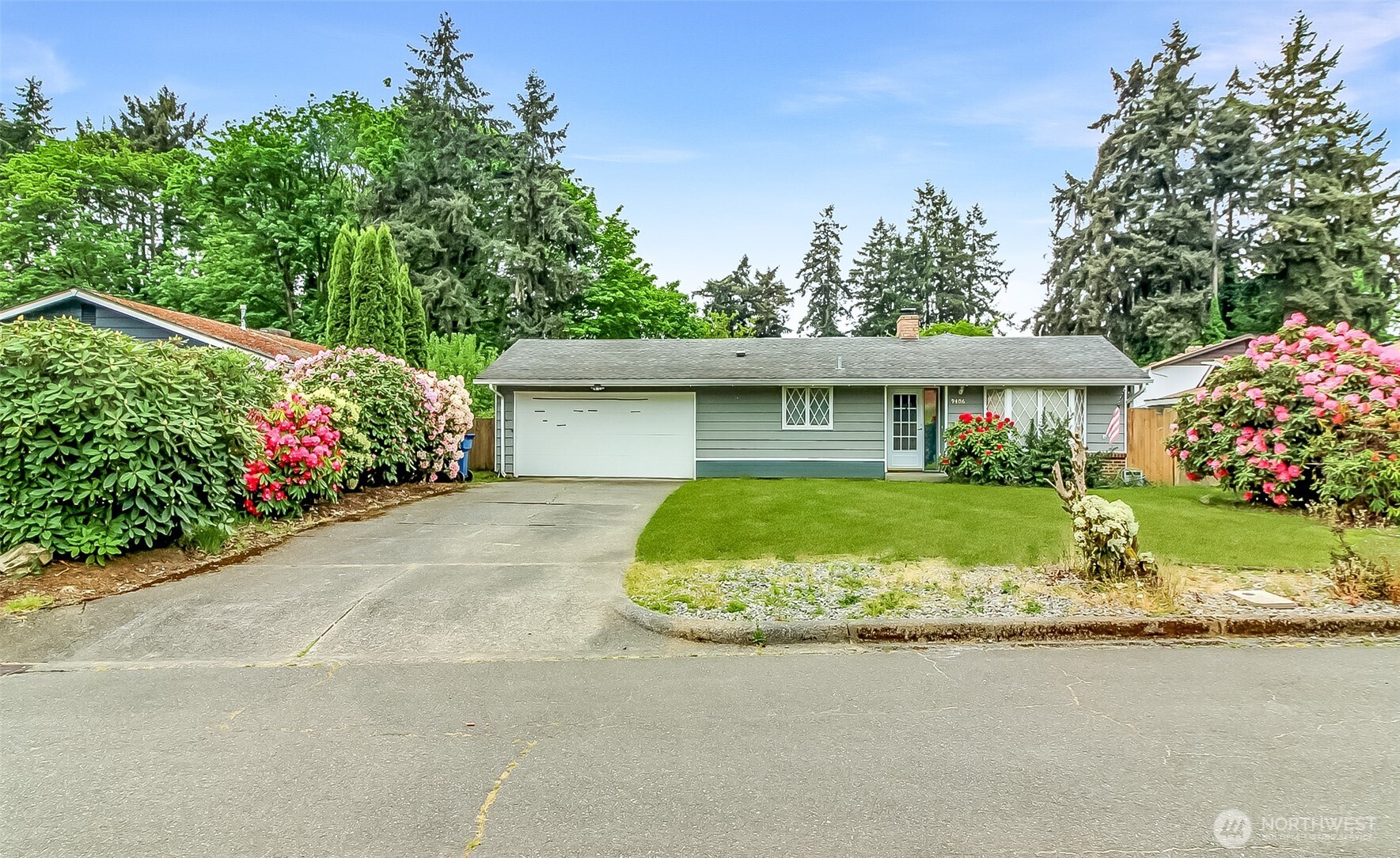9406 Tacoma Avenue S, Tacoma, WA 98444