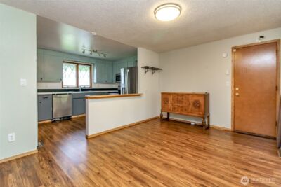 9406 Tacoma Avenue S, Tacoma, WA 98444 - Photo 13