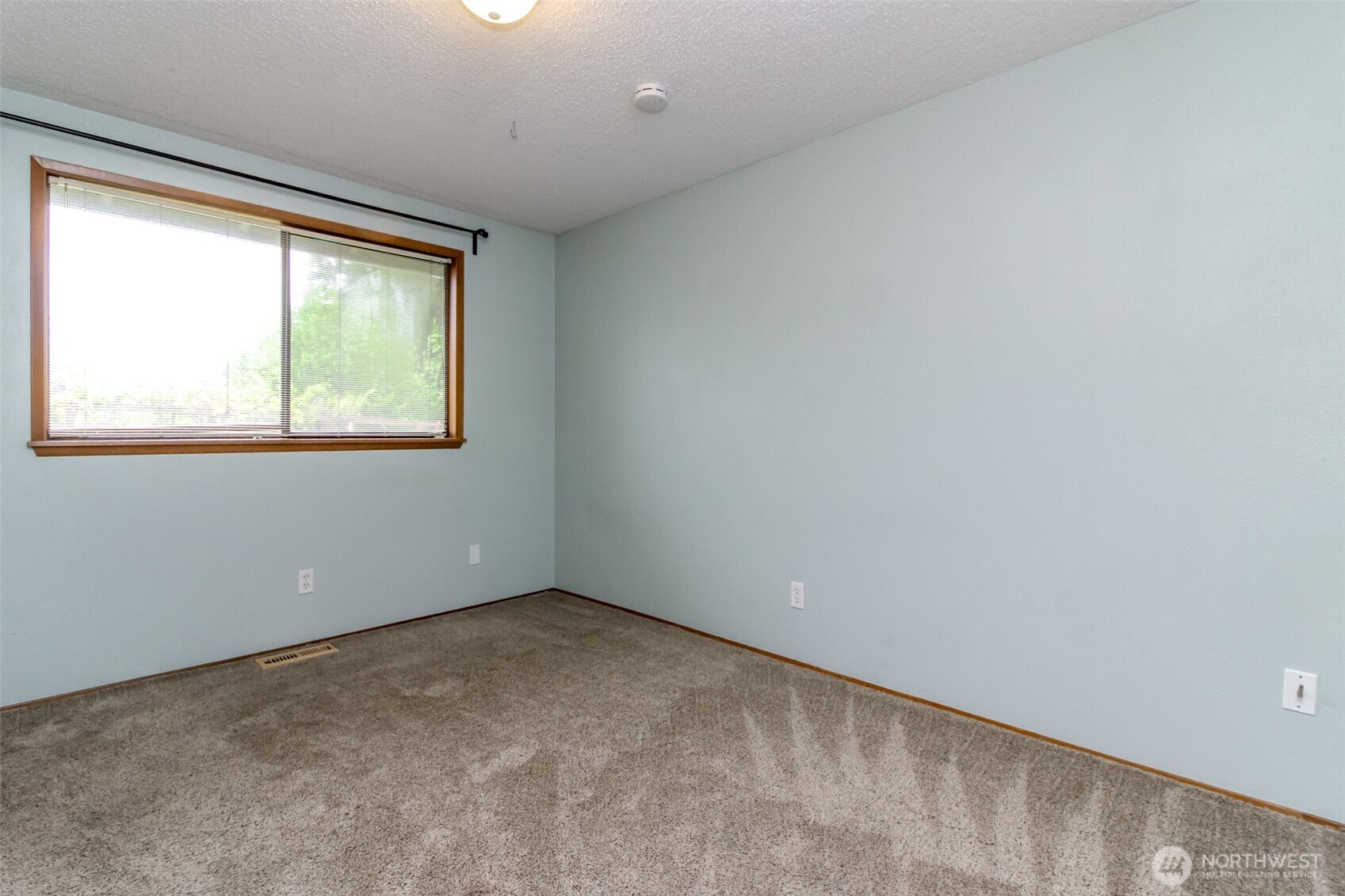 9406 Tacoma Avenue S, Tacoma, WA 98444