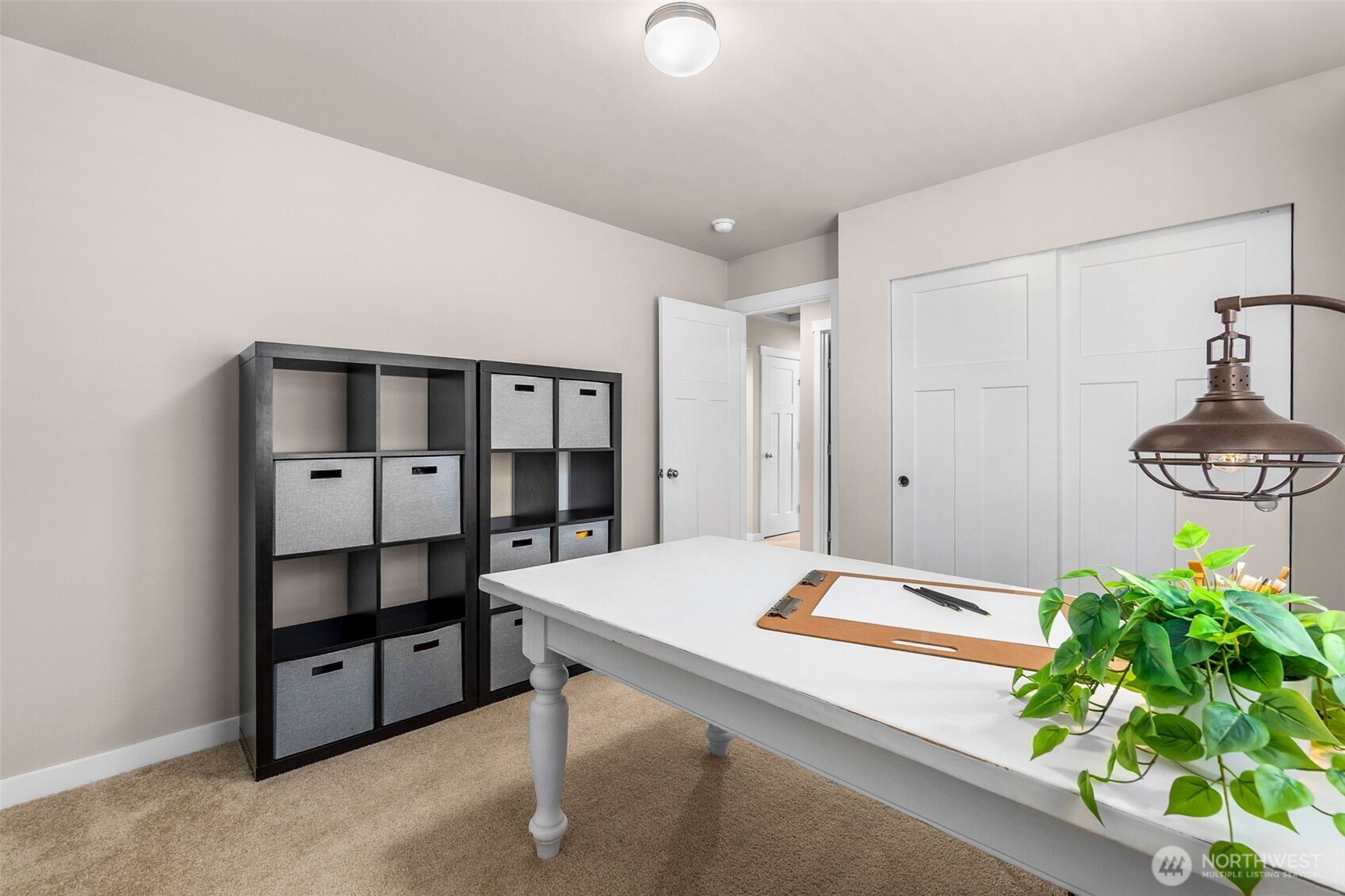 2032 Cantergrove Drive SE, Lacey, WA 98503