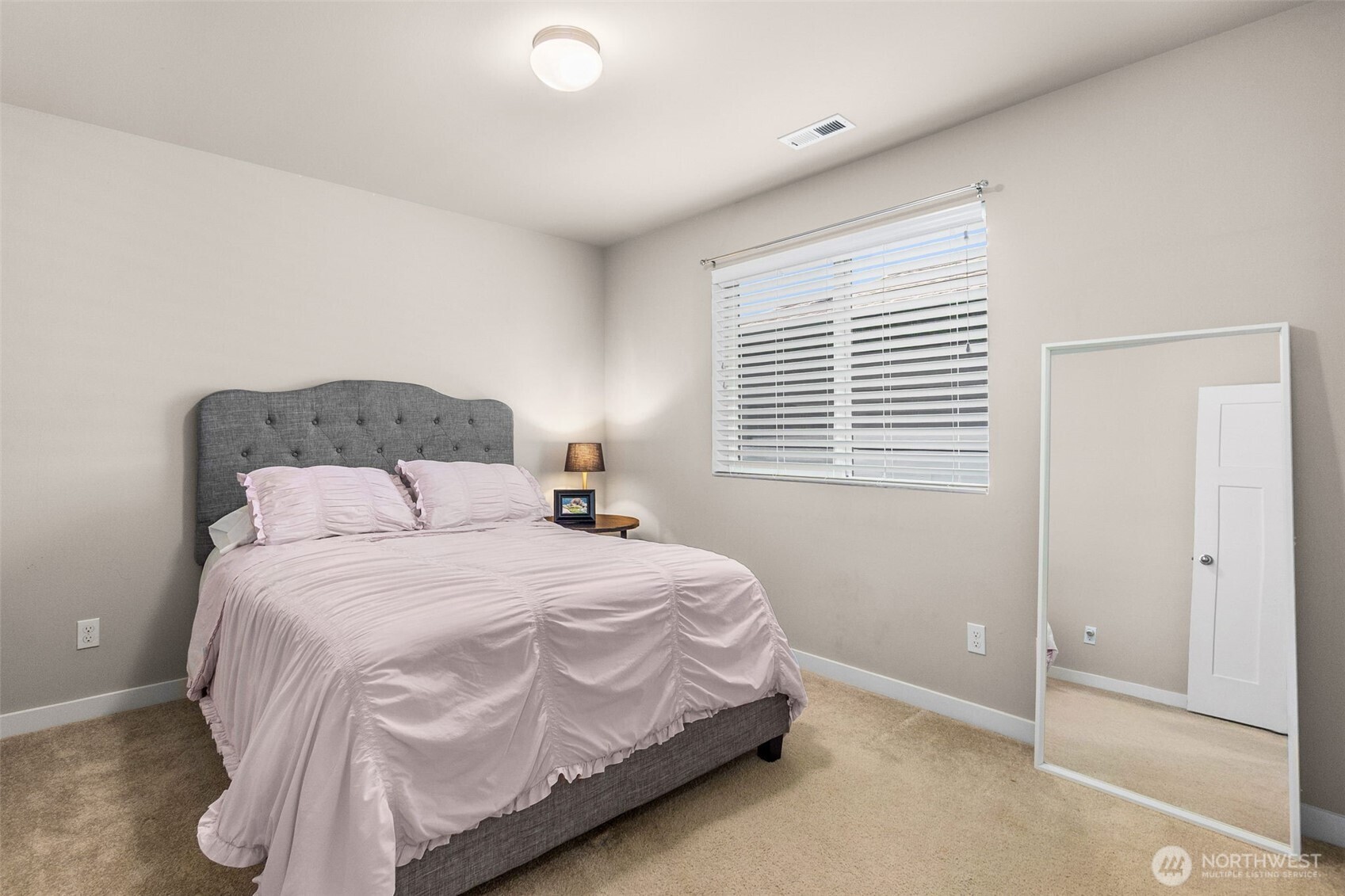2032 Cantergrove Drive SE, Lacey, WA 98503