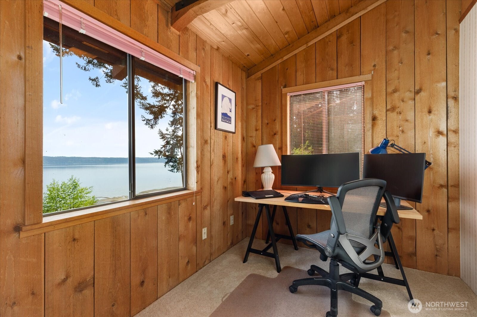 281 Harrington Road , Coupeville, WA 98239
