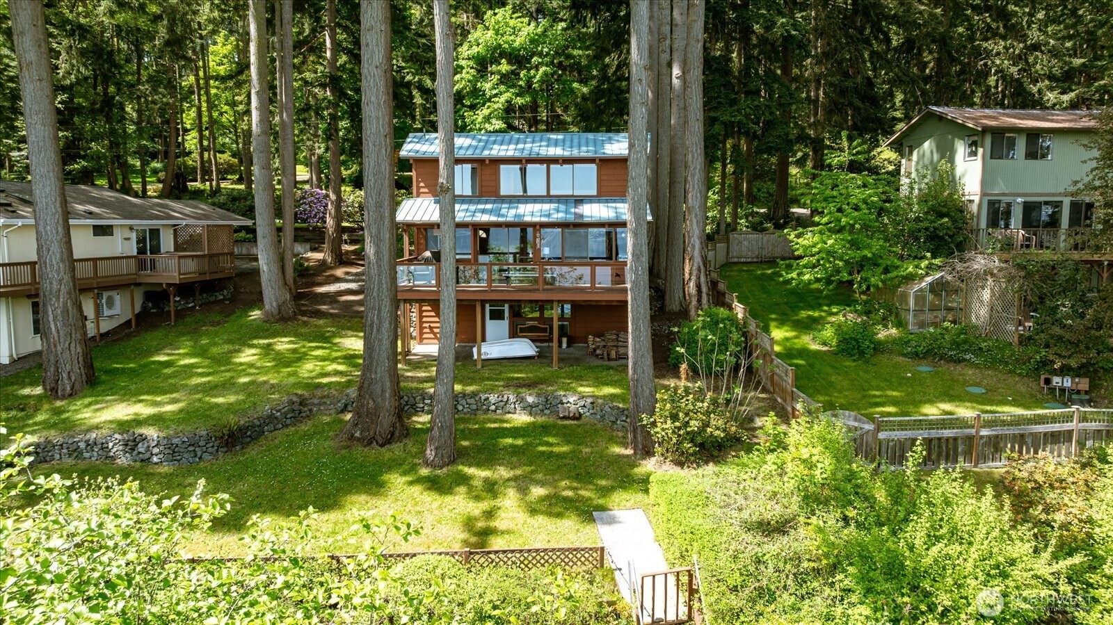 281 Harrington Road , Coupeville, WA 98239
