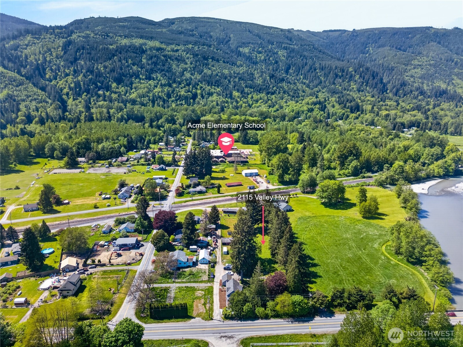 2115 Valley Highway , Deming, WA 98244-9115