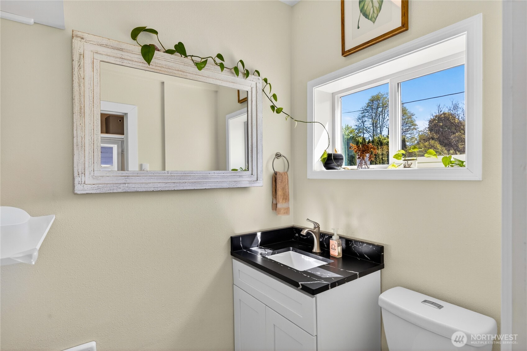 2115 Valley Highway , Deming, WA 98244-9115