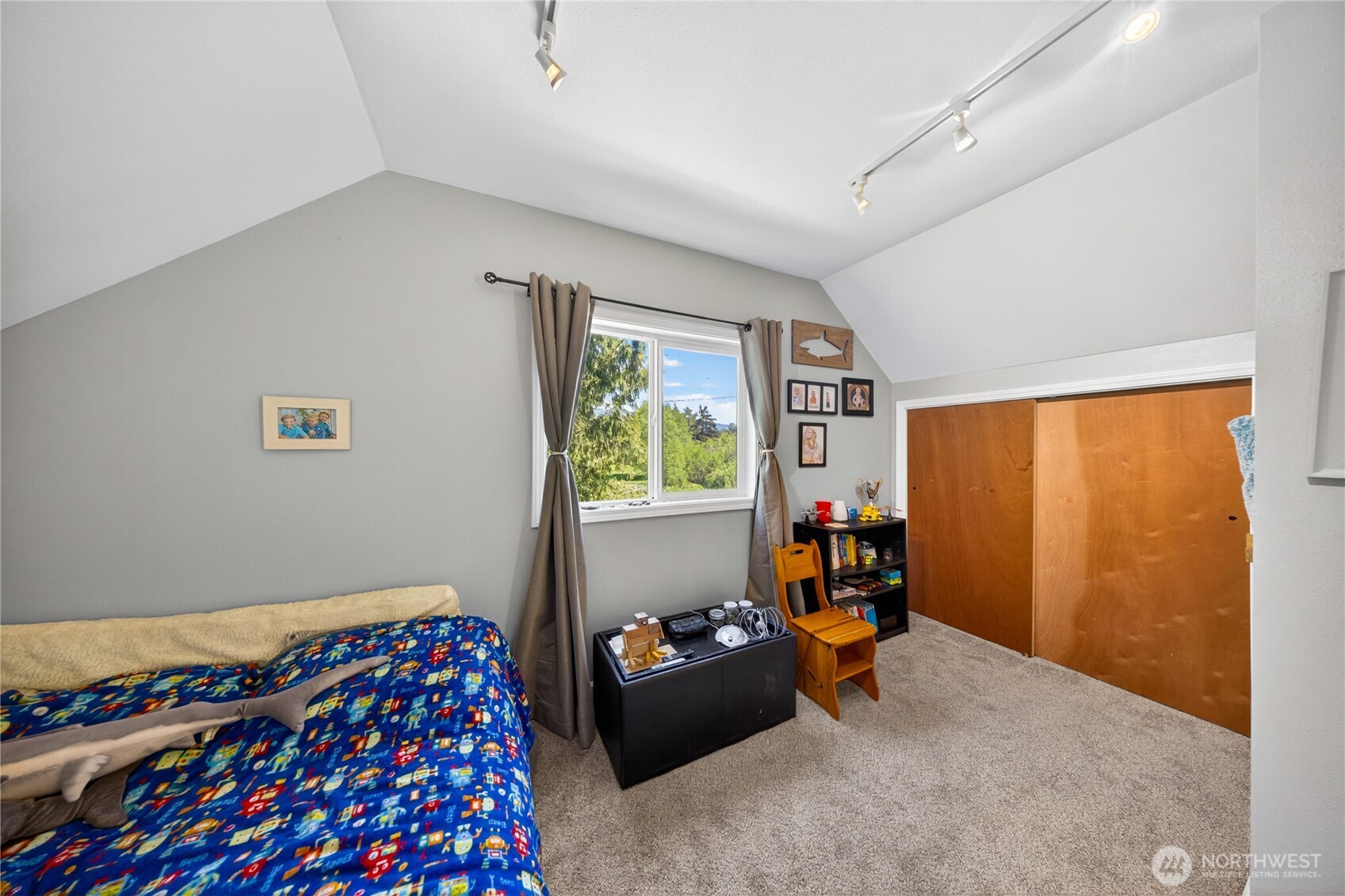 2115 Valley Highway , Deming, WA 98244-9115