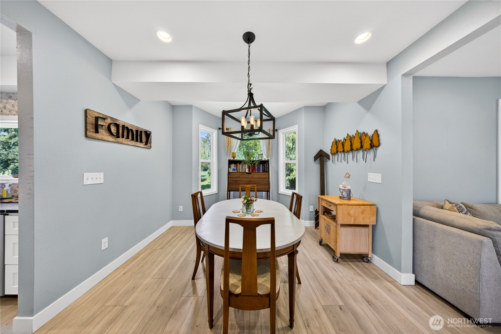 2115 Valley Highway , Deming, WA 98244-9115