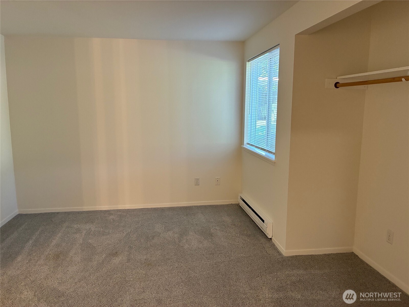 21301 52nd Avenue W #B111, Mountlake Terrace, WA 98043