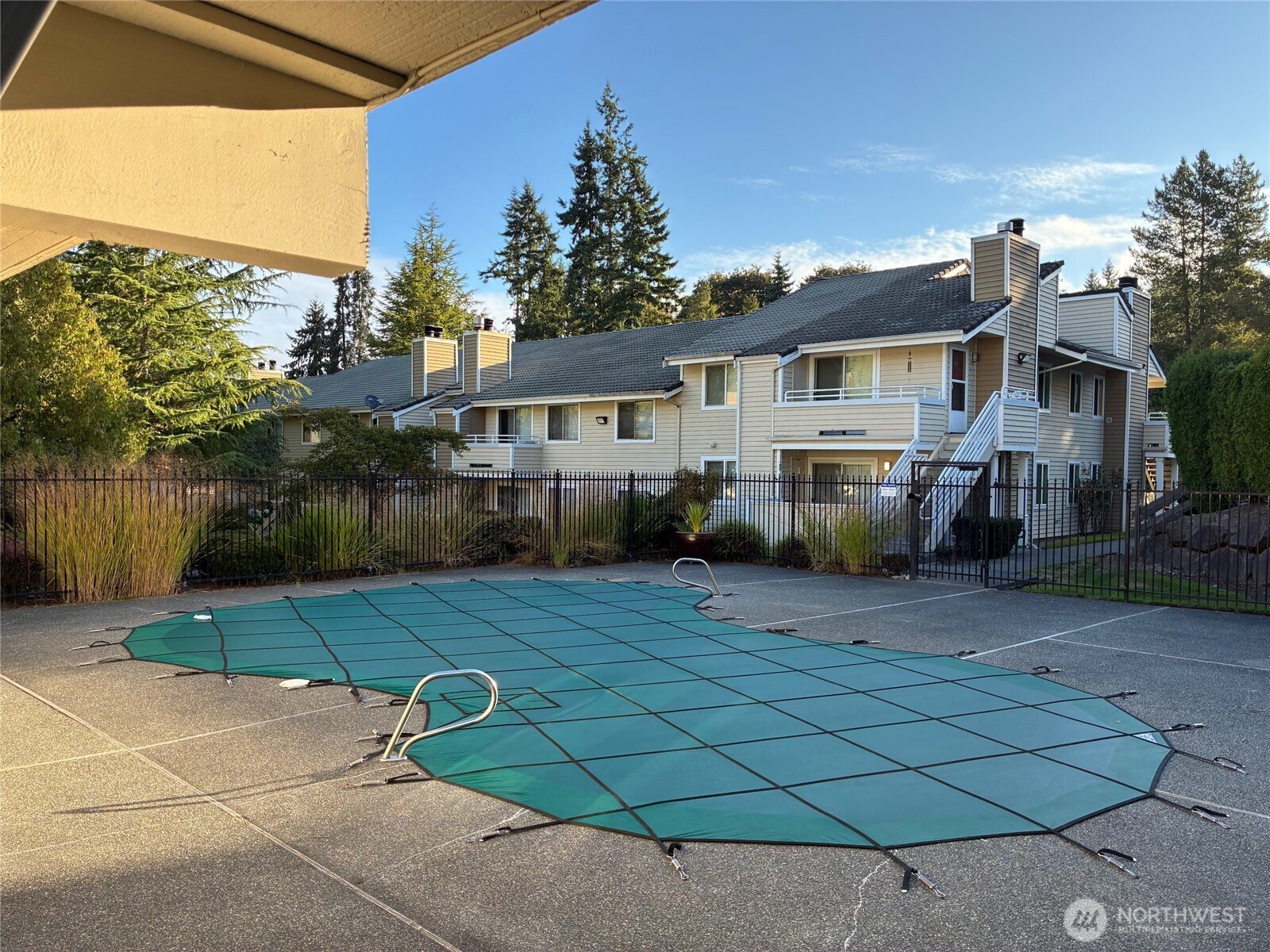21301 52nd Avenue W #B111, Mountlake Terrace, WA 98043