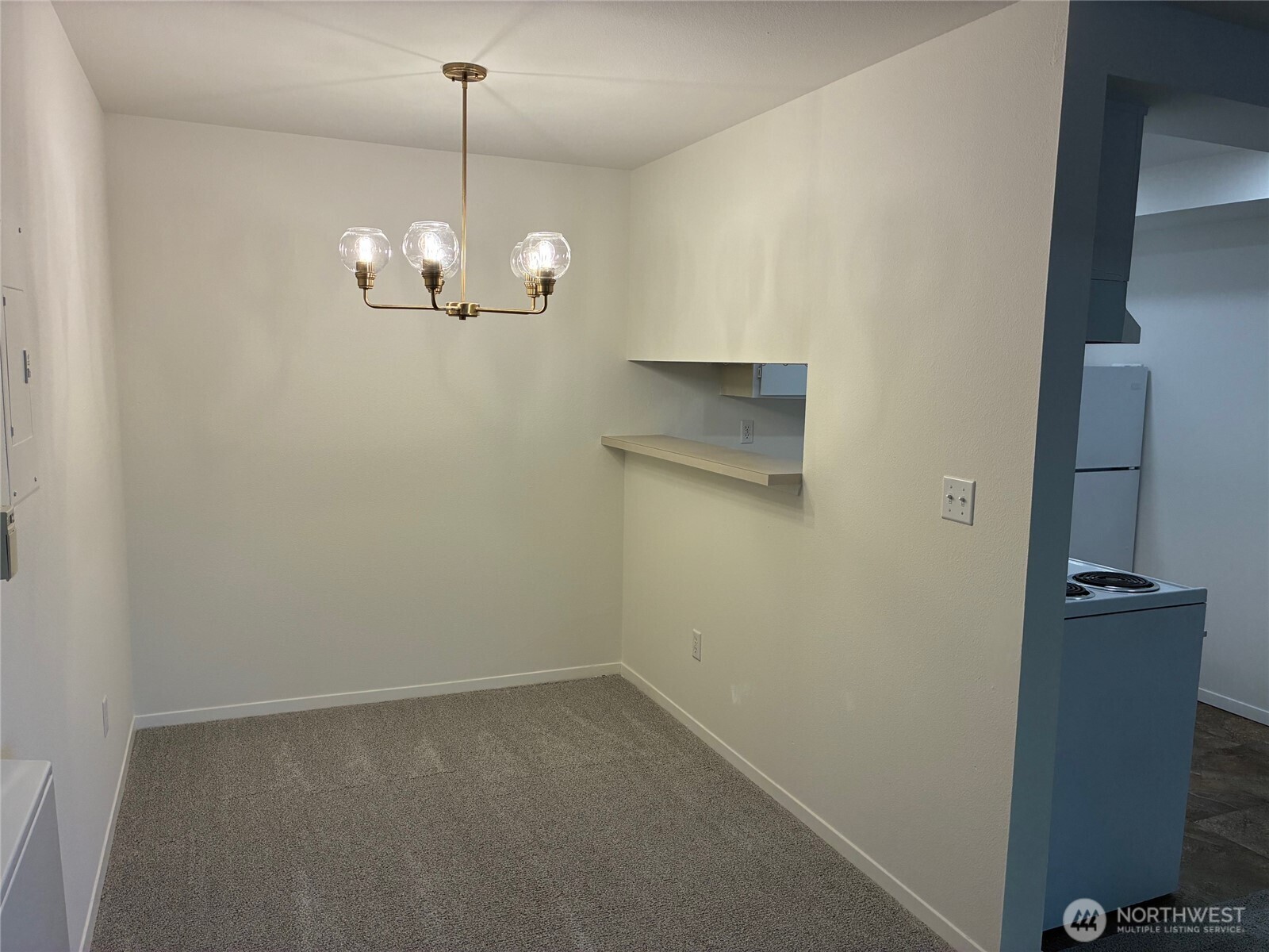 21301 52nd Avenue W #B111, Mountlake Terrace, WA 98043