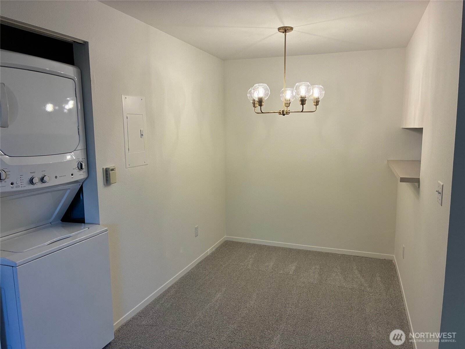 21301 52nd Avenue W #B111, Mountlake Terrace, WA 98043