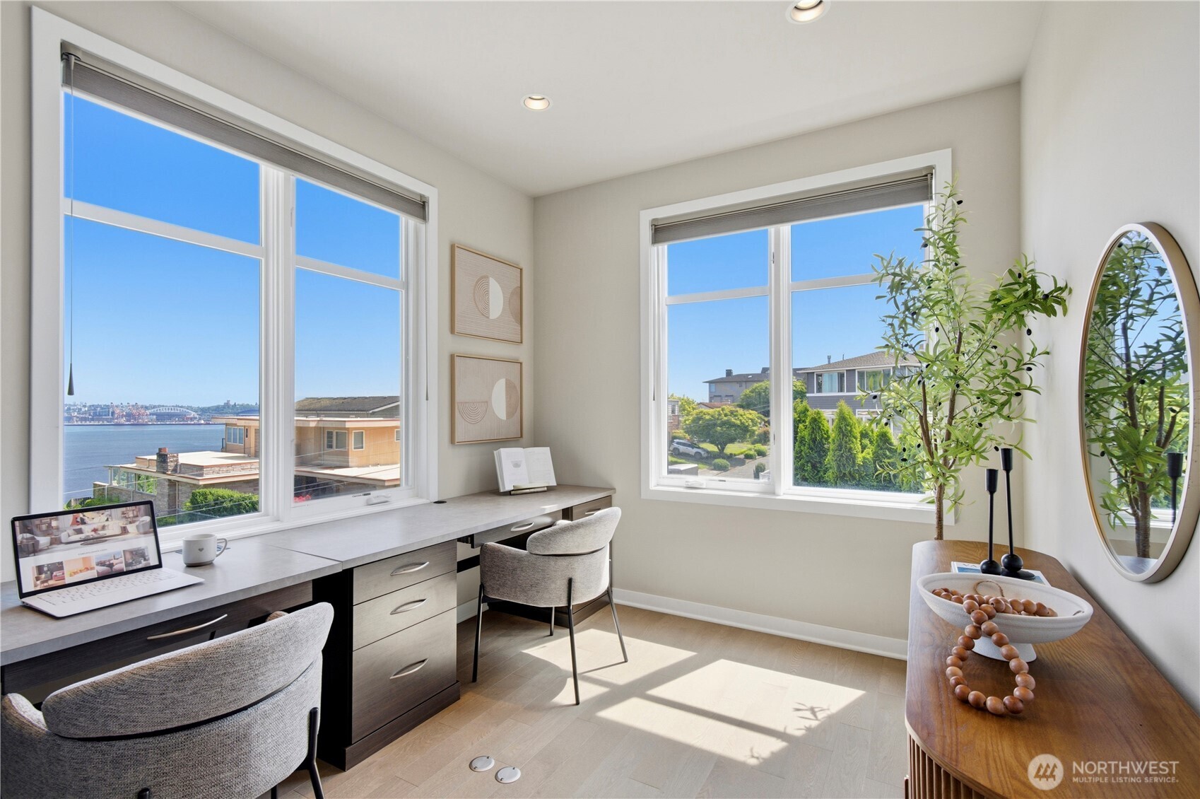 1311 Palm Avenue SW, Seattle, WA 98116