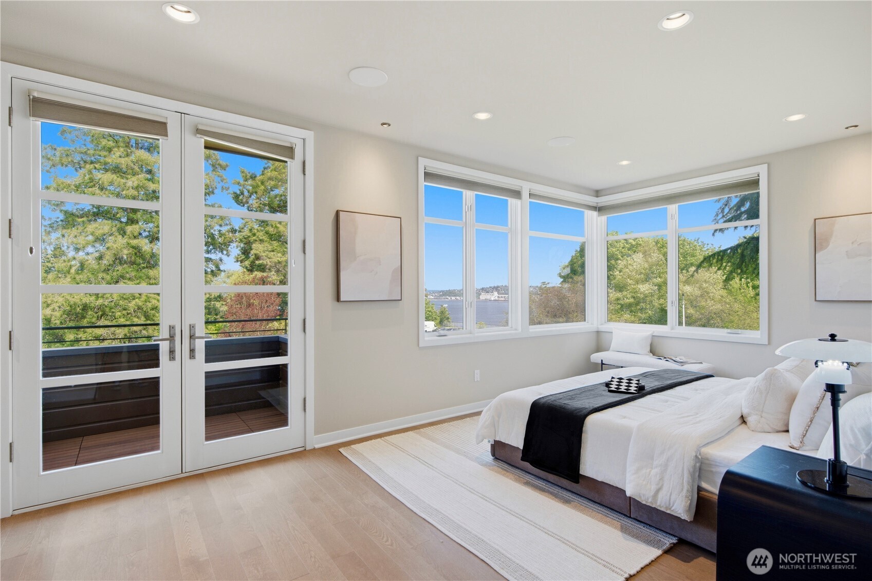 1311 Palm Avenue SW, Seattle, WA 98116
