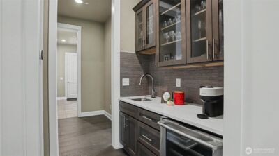 24020 NE 20th Street , Sammamish, WA 98074 - Photo 16