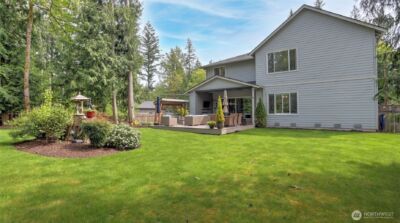 24020 NE 20th Street , Sammamish, WA 98074 - Photo 33