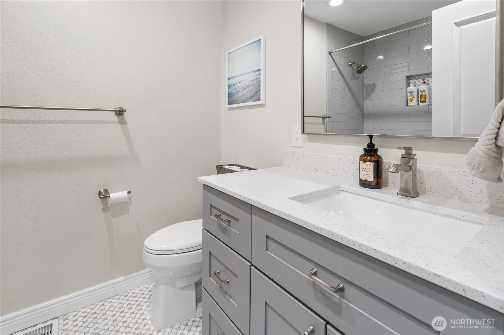 18104 NE 196th Street , Woodinville, WA 98077