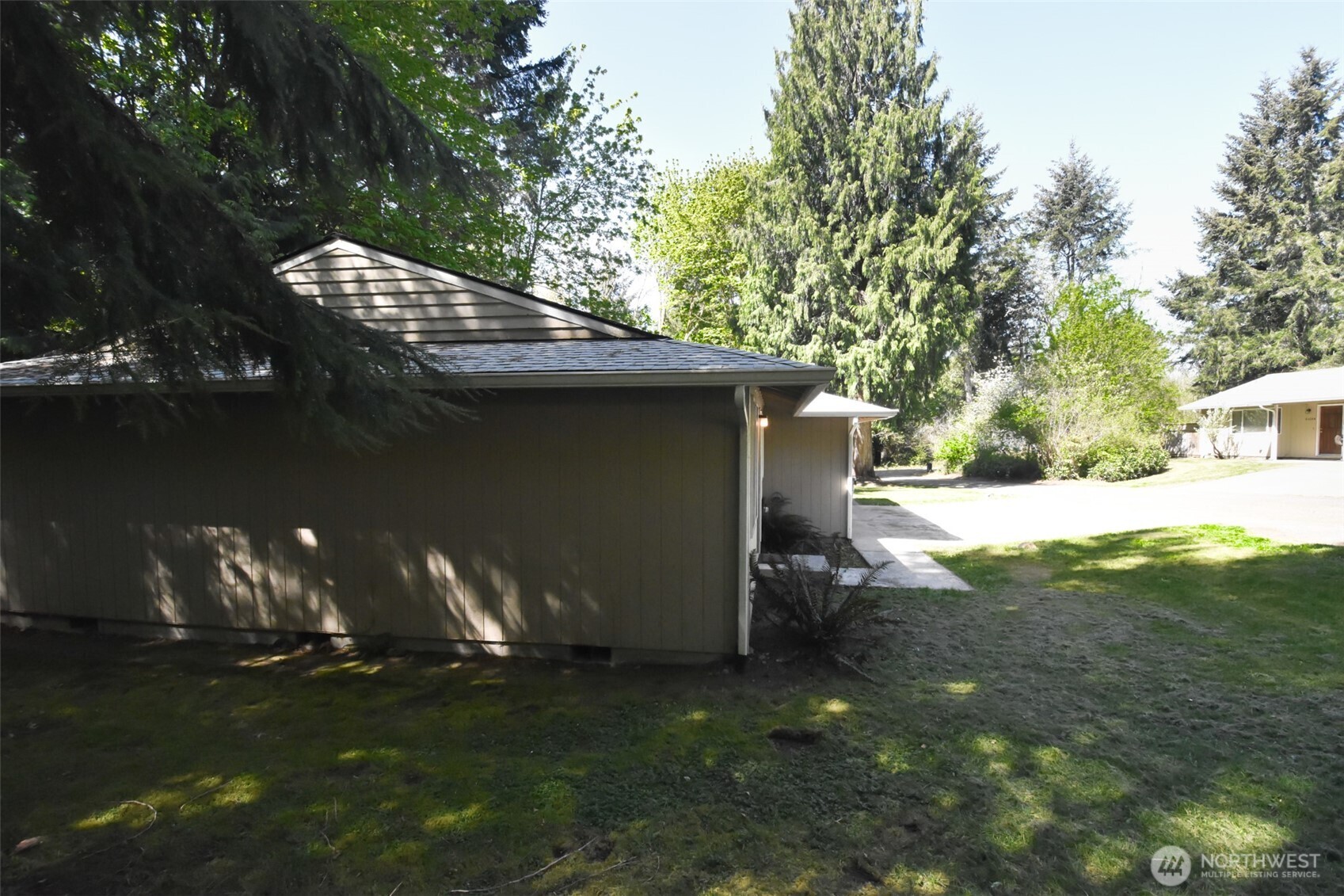 4416 Ridgewood Court NW #A & B, Olympia, WA 98502