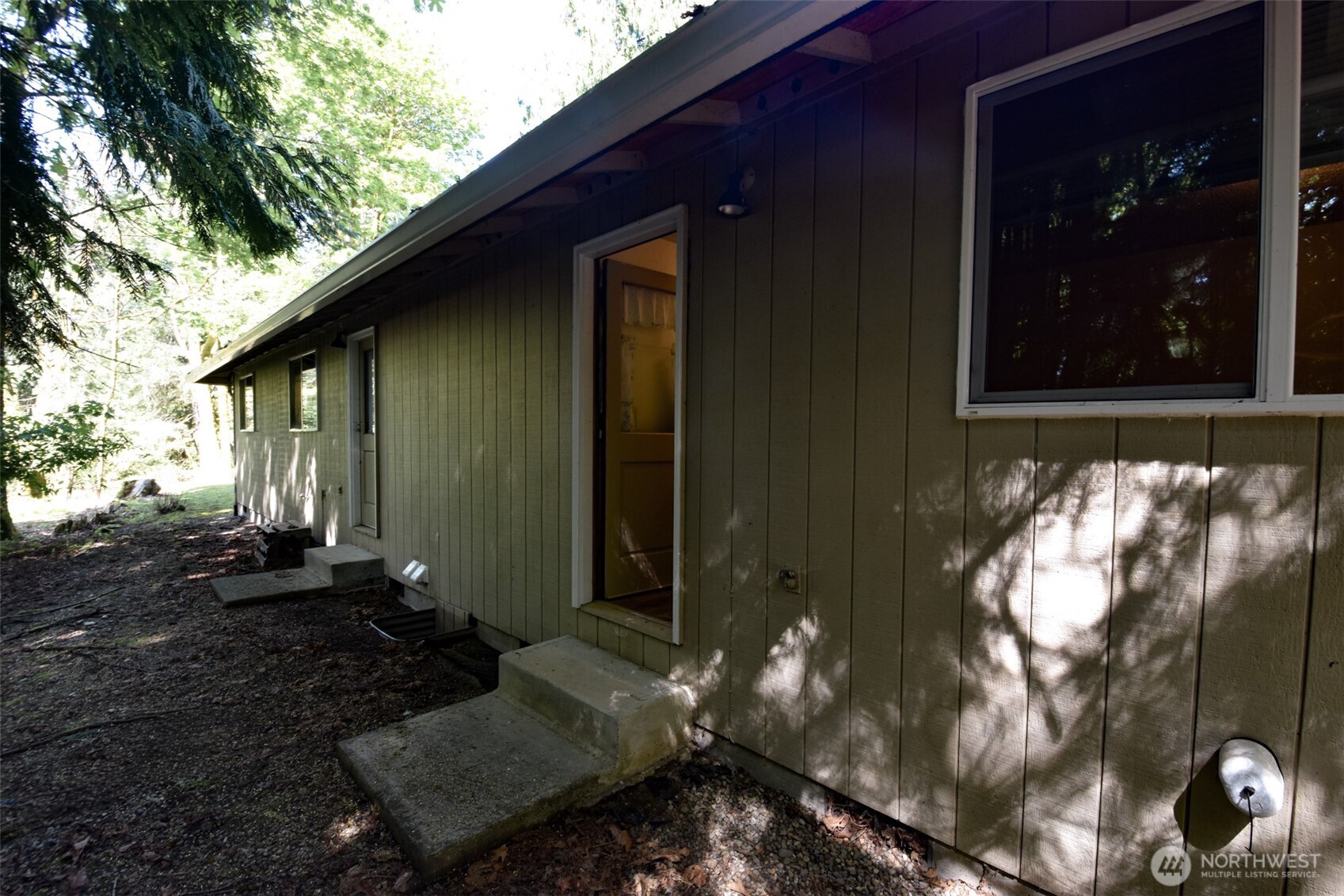 4416 Ridgewood Court NW #A & B, Olympia, WA 98502