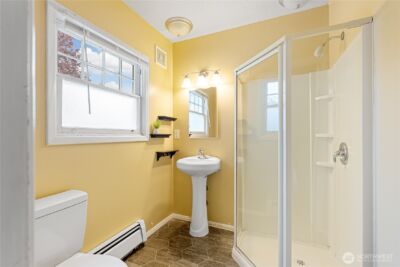 2929 Sunset Drive , Bellingham, WA 98225 - Photo 15