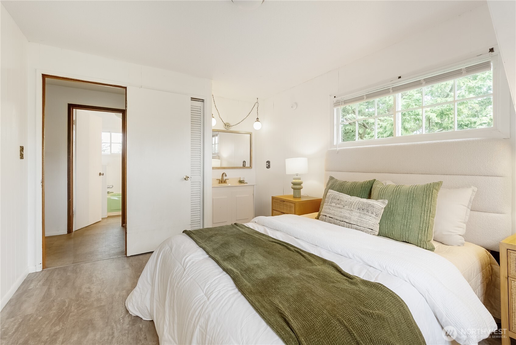 2929 Sunset Drive , Bellingham, WA 98225