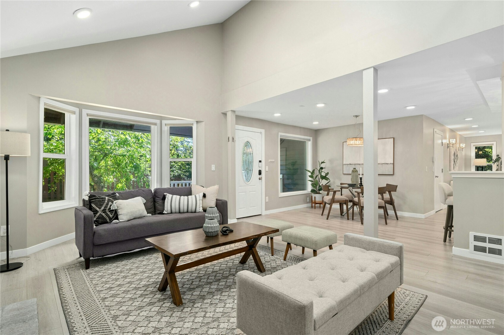 7214 NE 155th Street , Kenmore, WA 98028