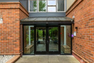 275 W Roy Street #315, Seattle, WA 98119 - Photo 36