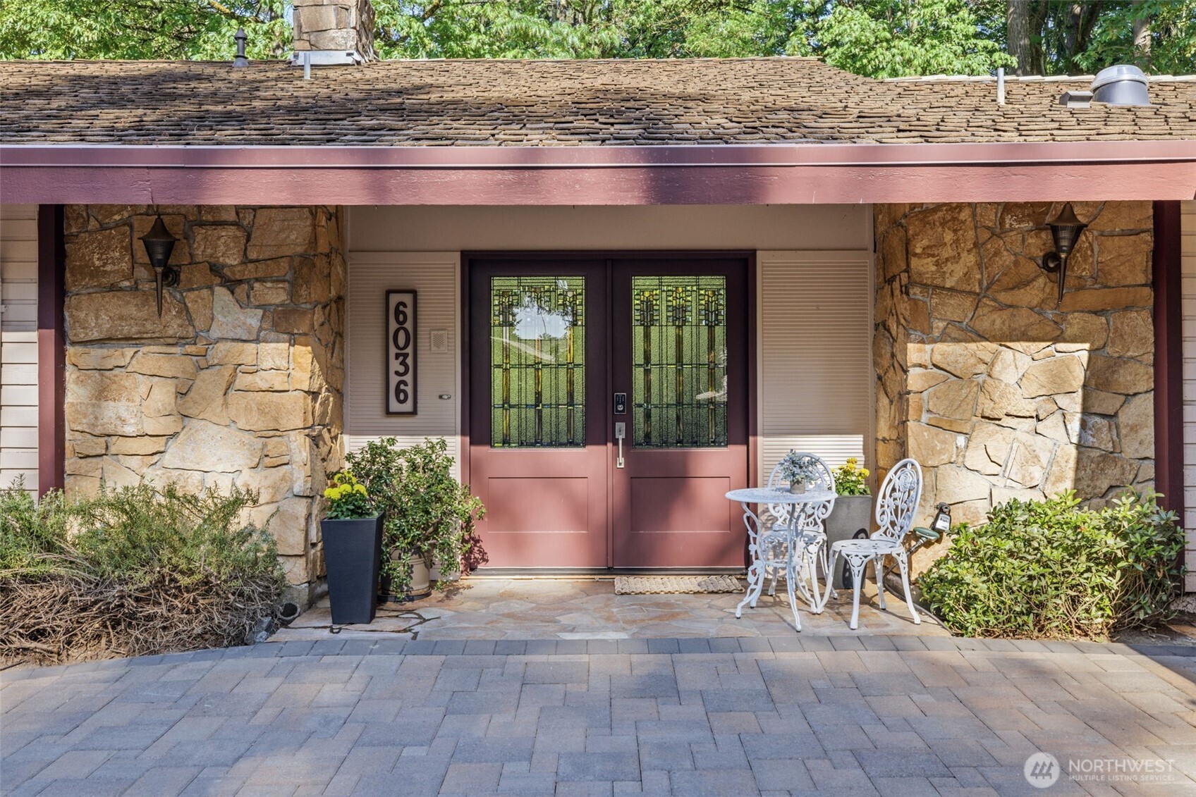 6036 129th Avenue SE, Bellevue, WA 98006