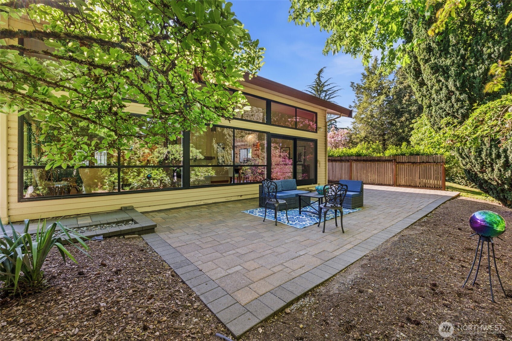 6036 129th Avenue SE, Bellevue, WA 98006
