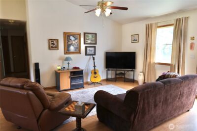 693 Temple Avenue , Morton, WA 98356 - Photo 9