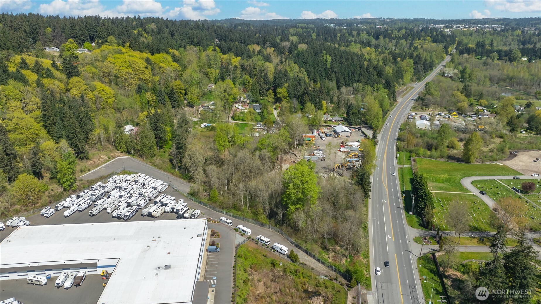 37405 Pacific Highway S, Federal Way, WA 98003-7454
